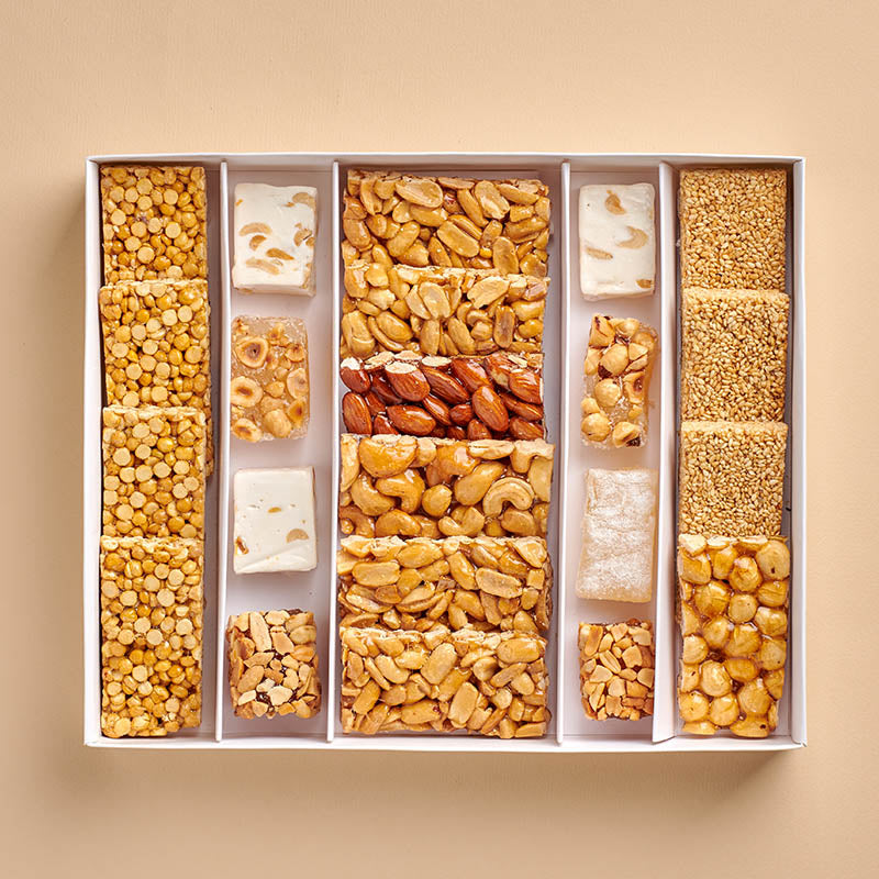 Nuts Assortment Box - 22 Pieces