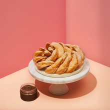 Load image into Gallery viewer, Éclair Bowl - Resized
